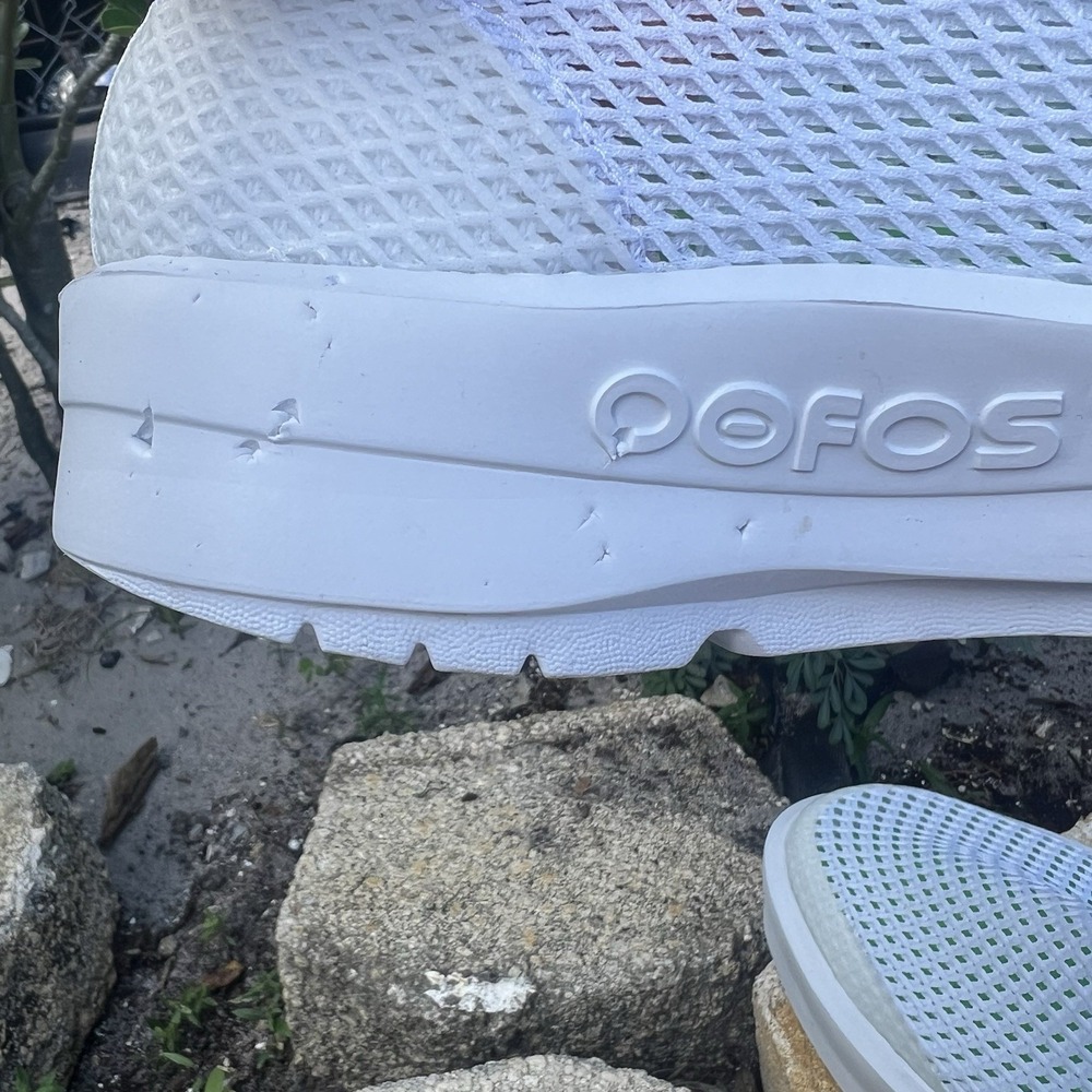 OOFOS OOmega Chukka Womens US 6.5 Recovery Shoes Slip On White - Picture 7 of 9